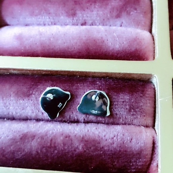 Sterling Silver Snow white Earrings - Picture 4 of 4